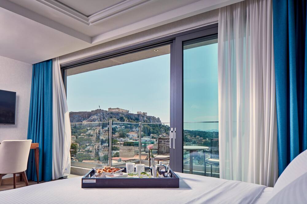 エレクトラ メトロポリス ホテル 写真