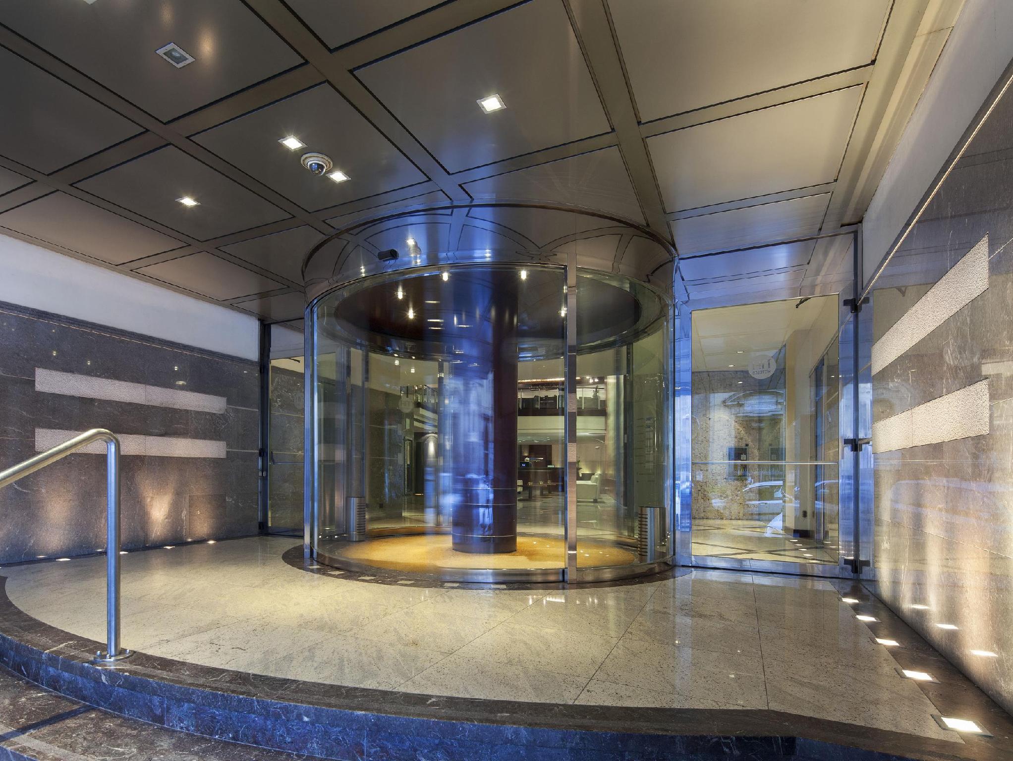 NH ナポリ パノラマ 写真