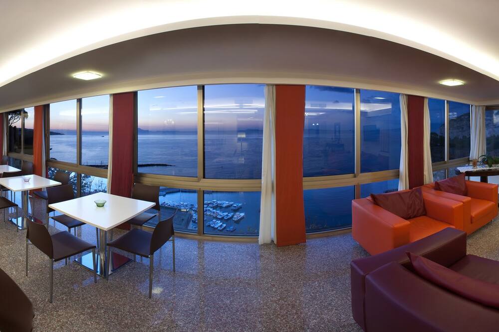 Hotel Cosmomare 写真