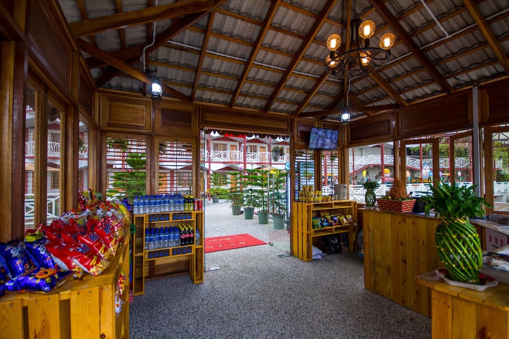 ケア ガーデン ゲストハウス 写真