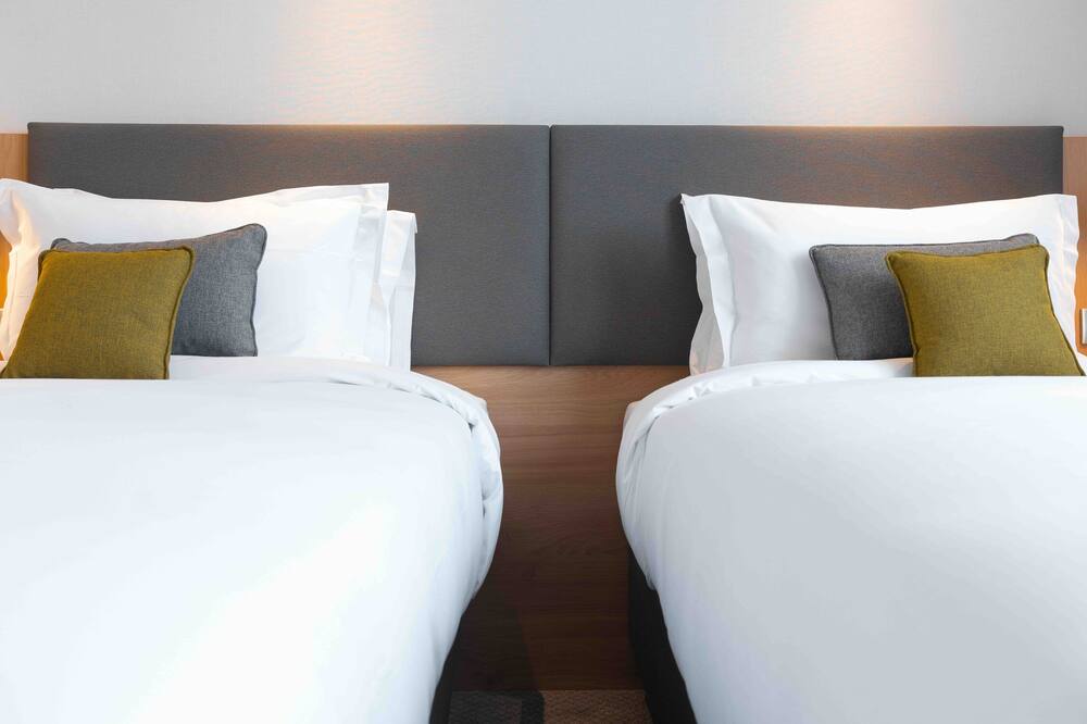 ホリデイ イン パリ CDG エアポート バイ IHG 写真