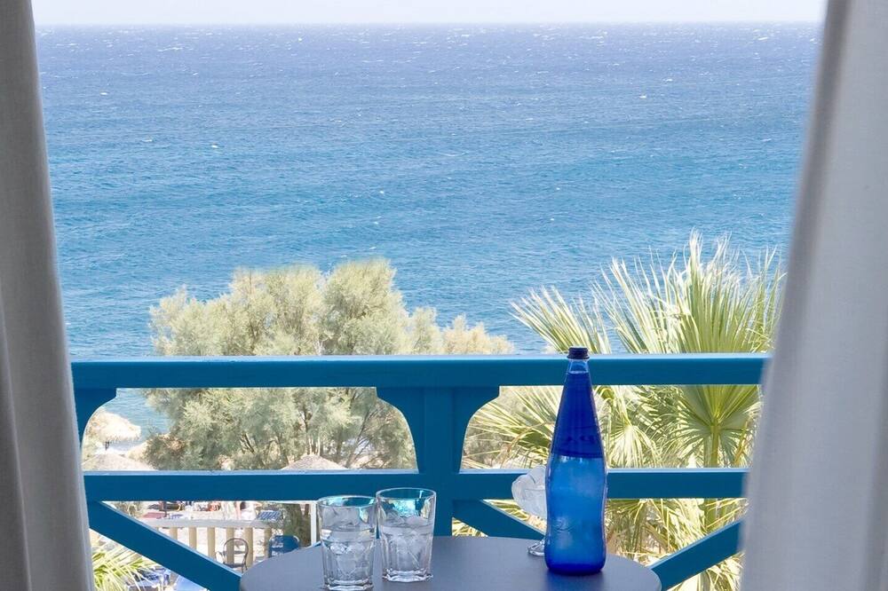 Kamari Beach Hotel 写真