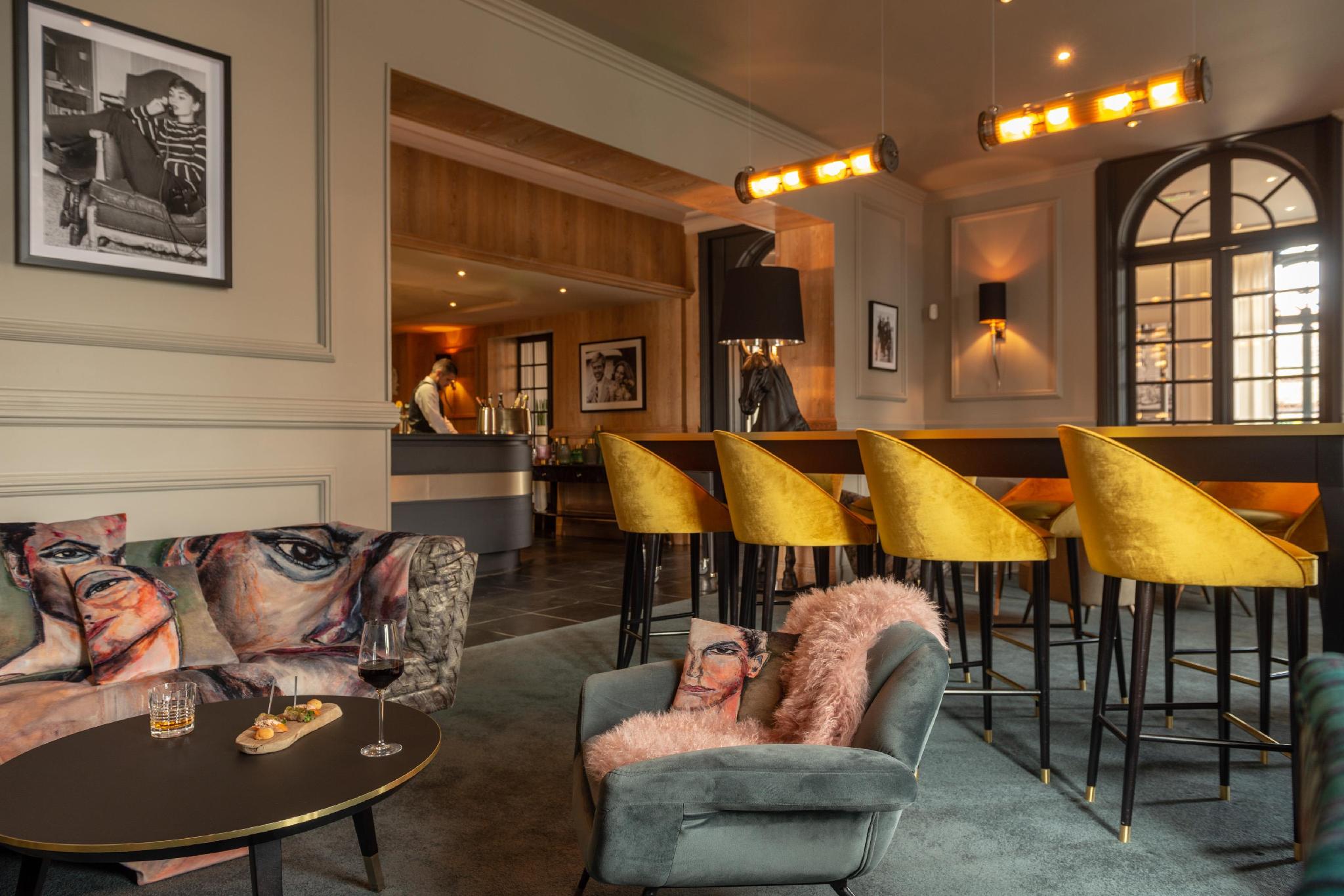 The Originals Boutique, La Maison Rouge, Lens Ouest 写真