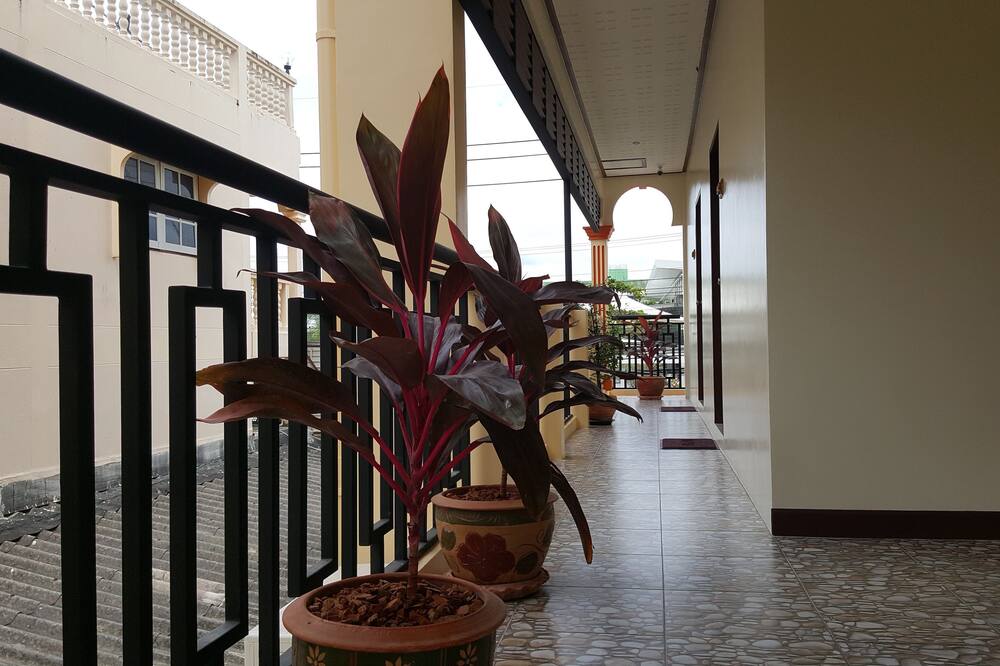 BS エアポート アット プーケット 写真