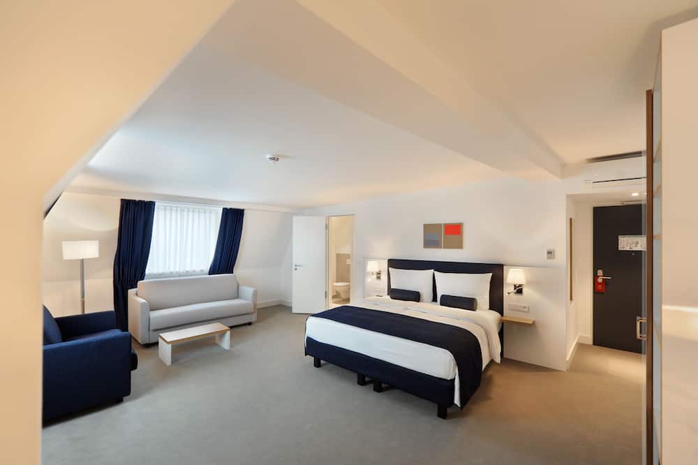 バイエル 89 ヴィ ヴァディ ホテル 写真