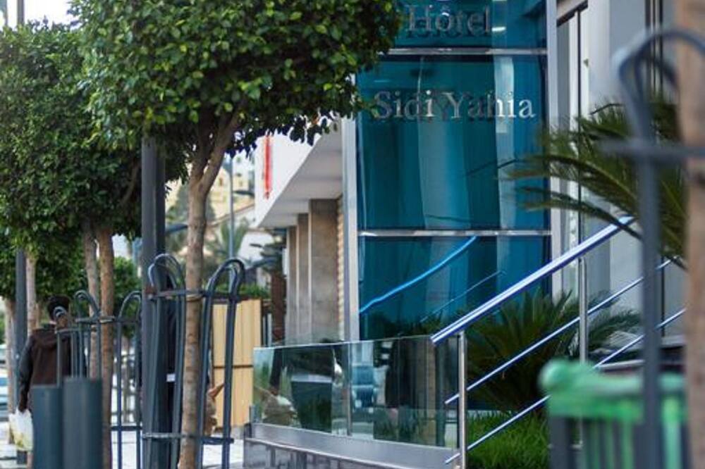 ホテル シディ ヤヒア 写真