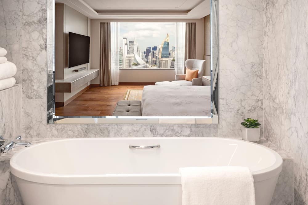 インターコンチネンタル バンコク バイ IHG 写真
