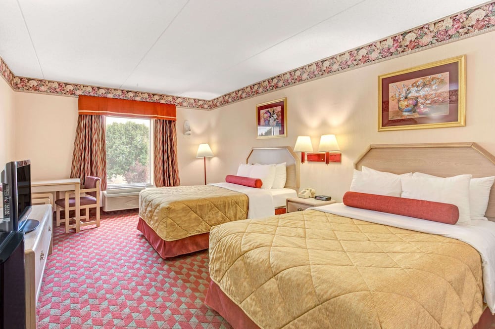 ラマダ バイ ウィンダム マーフリーズボロ 写真