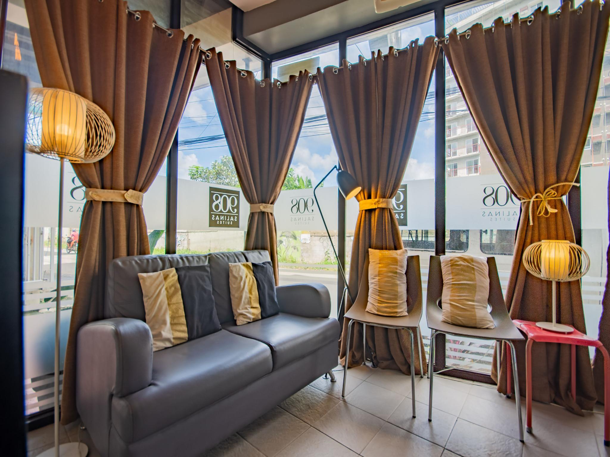 OYO 707 908 サリナス スイーツ 写真