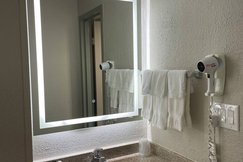 デイズ イン バイ ウィンダム フローレンス ニア シビック センター 写真