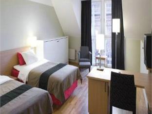 スカンディック プラザ ウメオ 写真