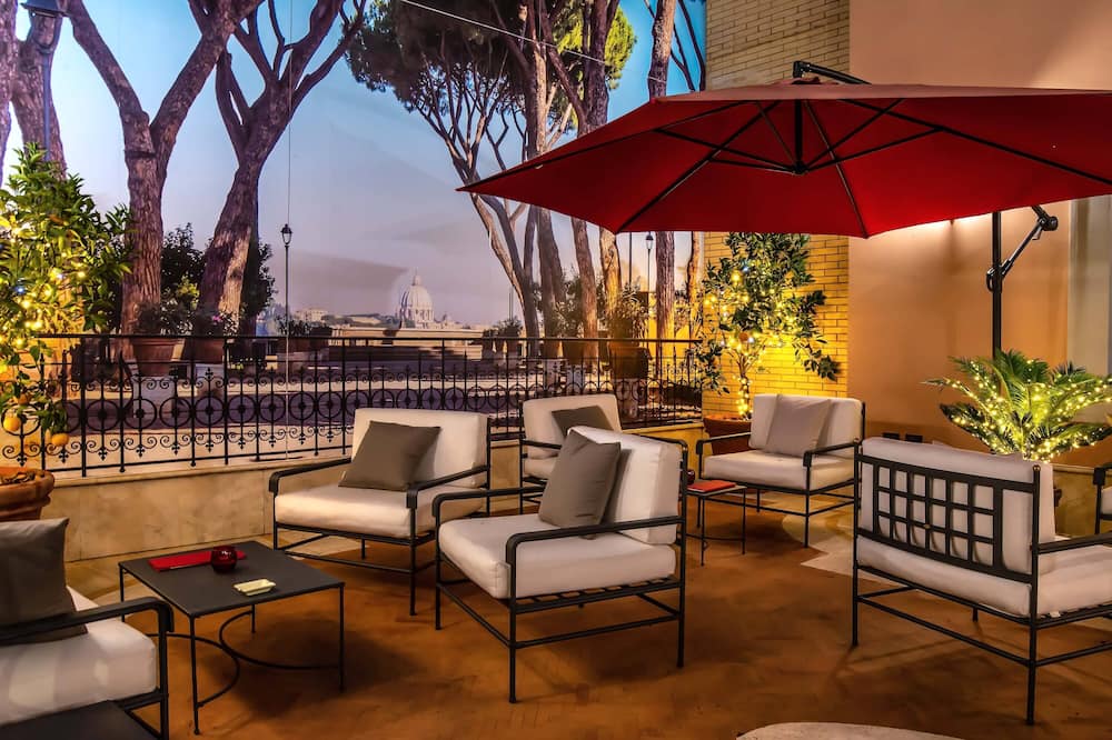 リバー シャトー ホテル 写真