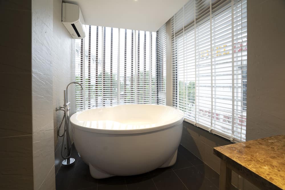 ミレニアム ヒューホテル 写真