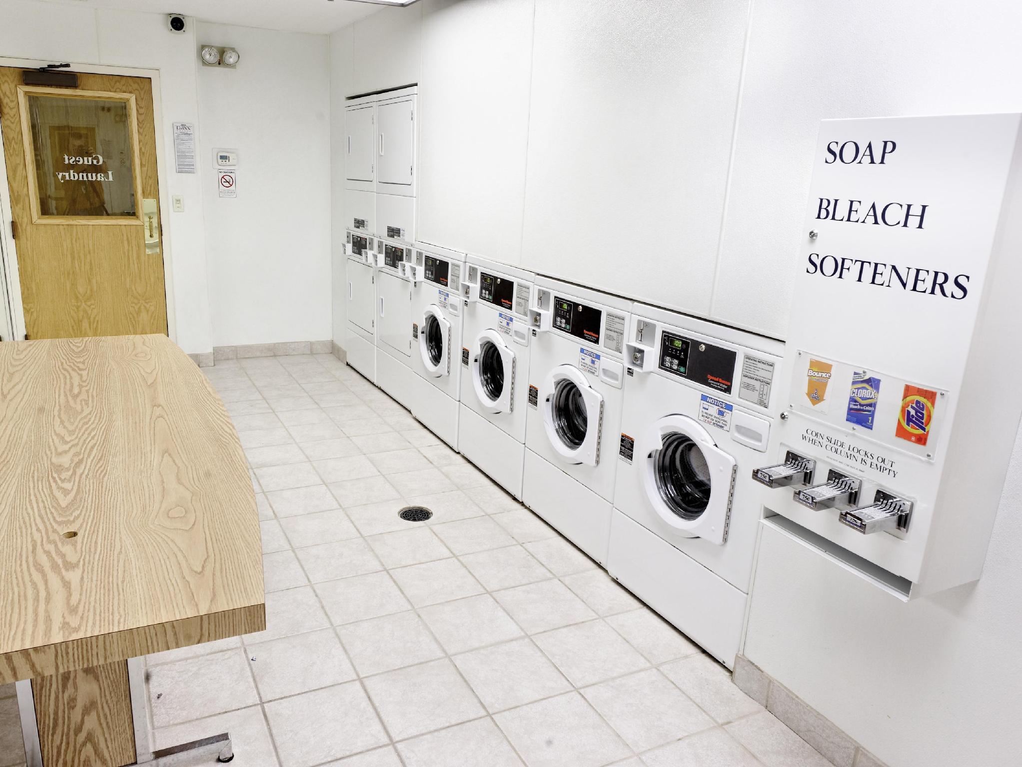 リヴィン ホテル シンシナティ / シャロンビル コンベンション センター 写真