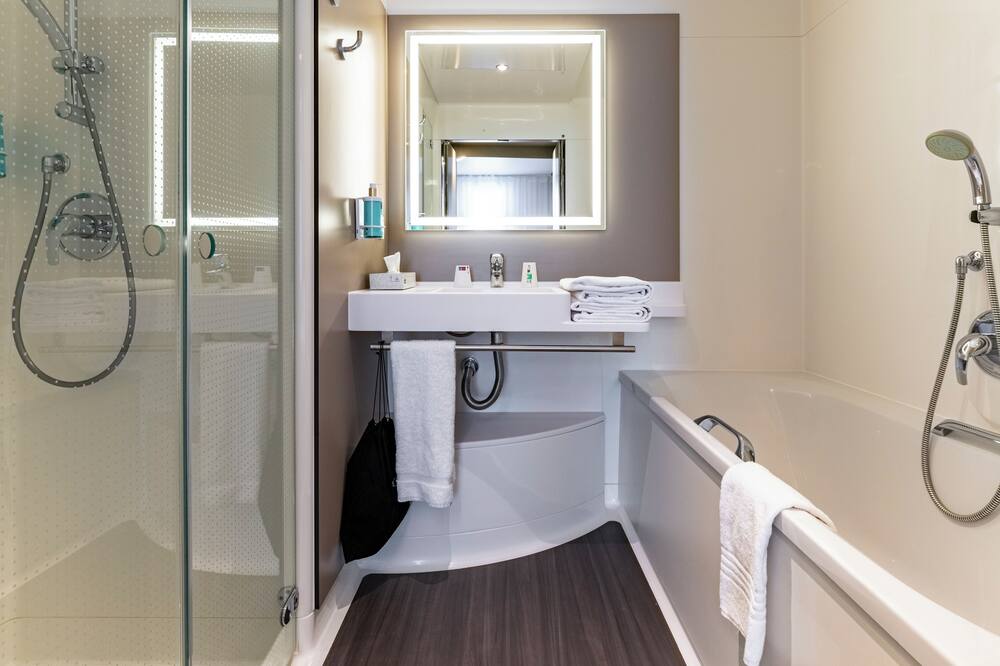 ノボテル スイート ランス サントル 写真