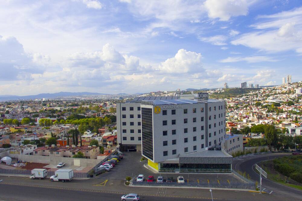 ドムン ホテル 写真