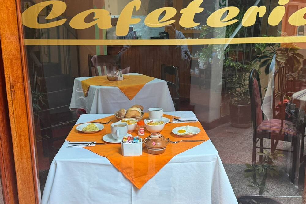 ワイナ ハウス Go 写真