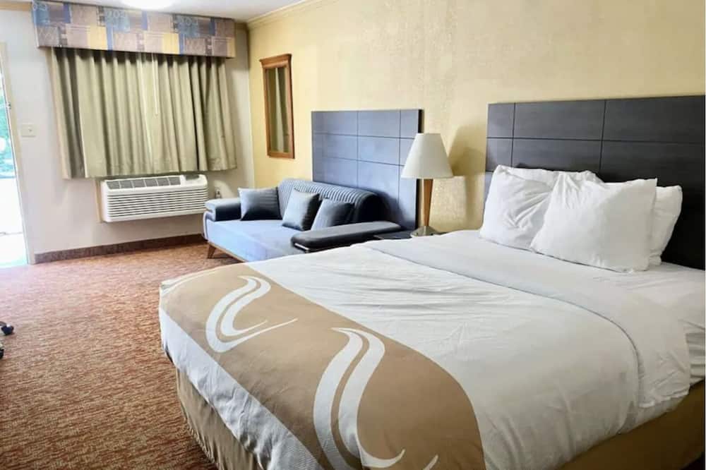 ハイビスカスイン＆スイーツ 写真