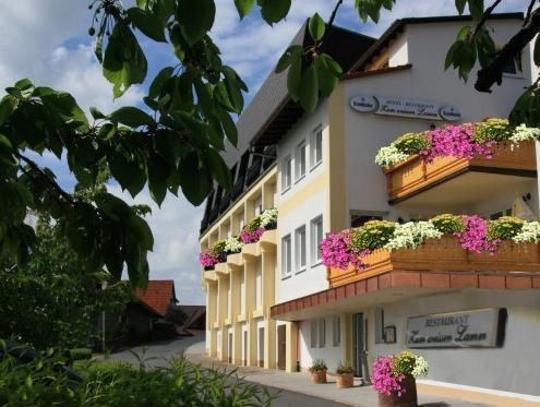 ツム ヴァイセン ラム 写真