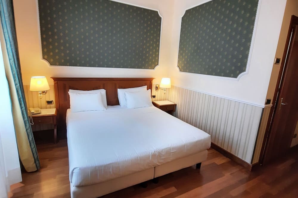 アンドレオラ セントラル ホテル 写真