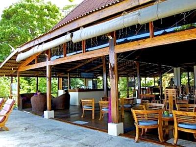 ブナケン チャ チャ ネイチャー リゾート 写真