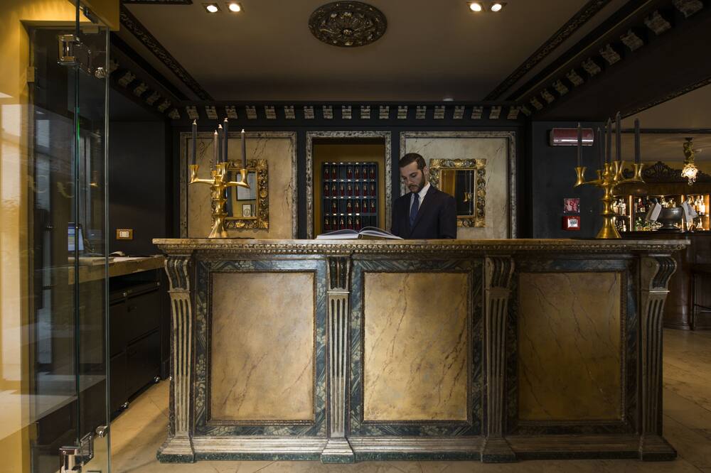 ホテル ラ カルチーナ 写真