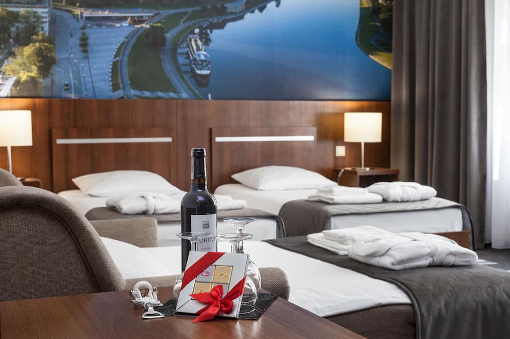 ホテル ダウンタウン クラクフ 写真