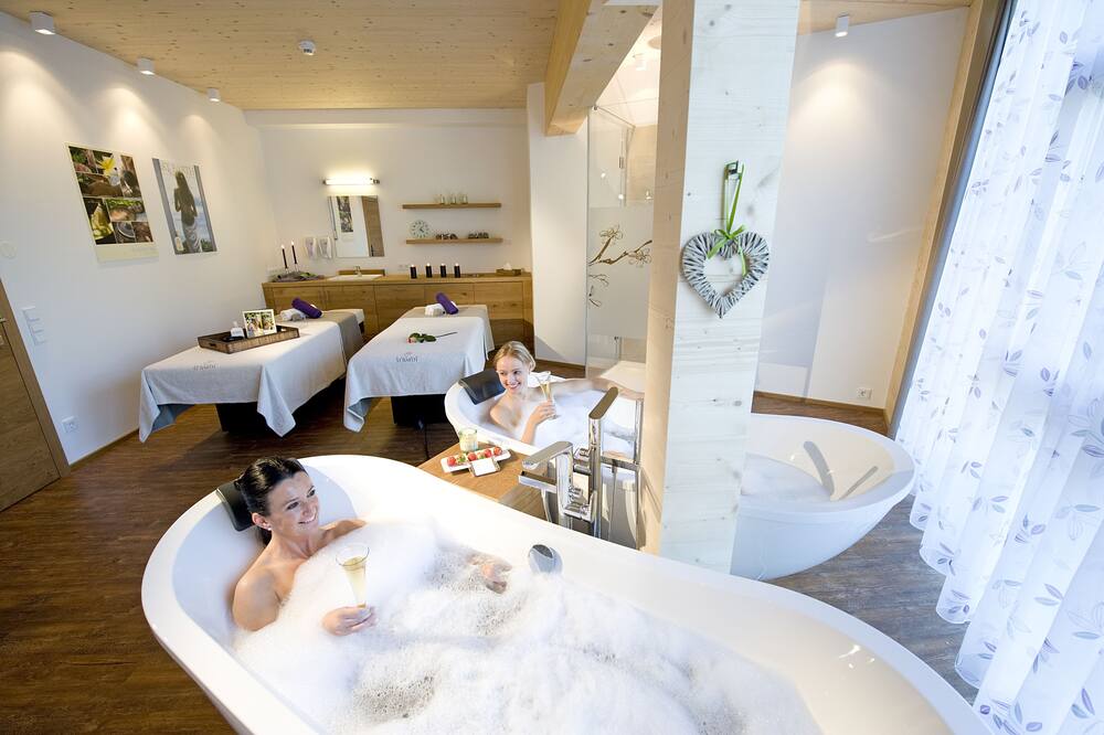 ホテル レオンハルト 写真