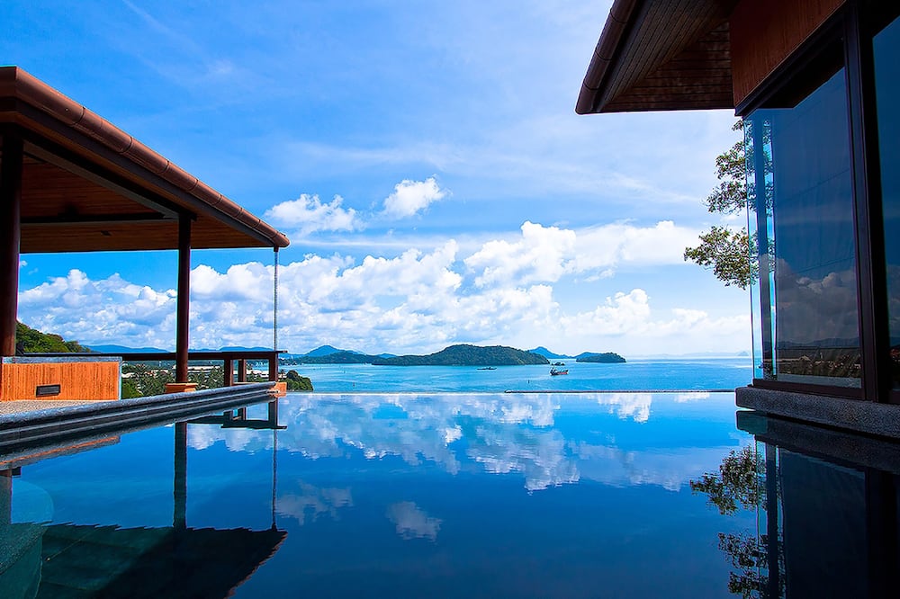 スリ パンワ プーケット ラグジュアリー プール ヴィラ ホテル 写真