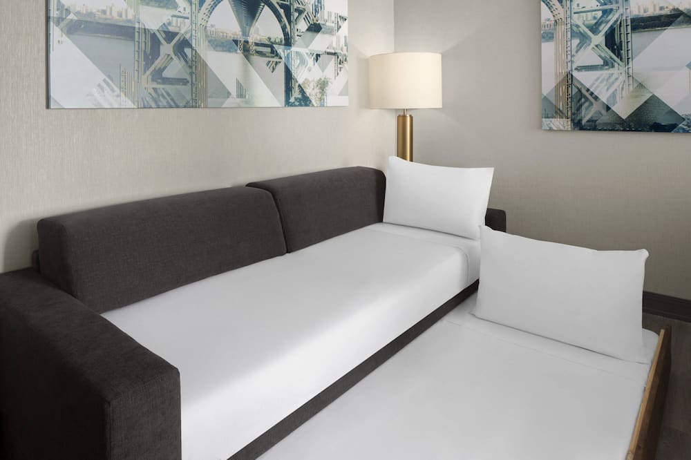 スプリングヒル スイーツ バイ マリオット イースト ラザーフォード メドウランズ / カールスタット 写真