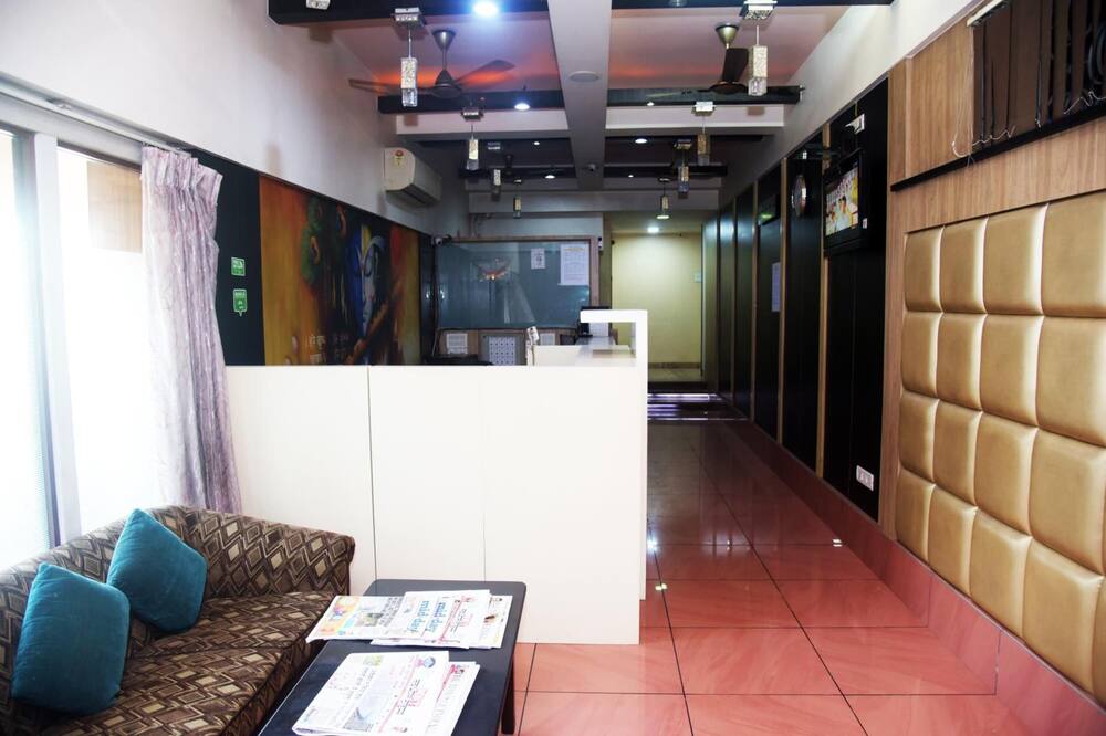 ホテル インディアナ イン 写真