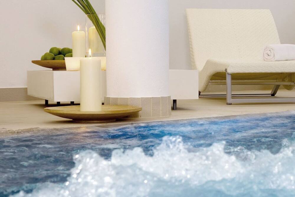 ホテル ロッセル 写真