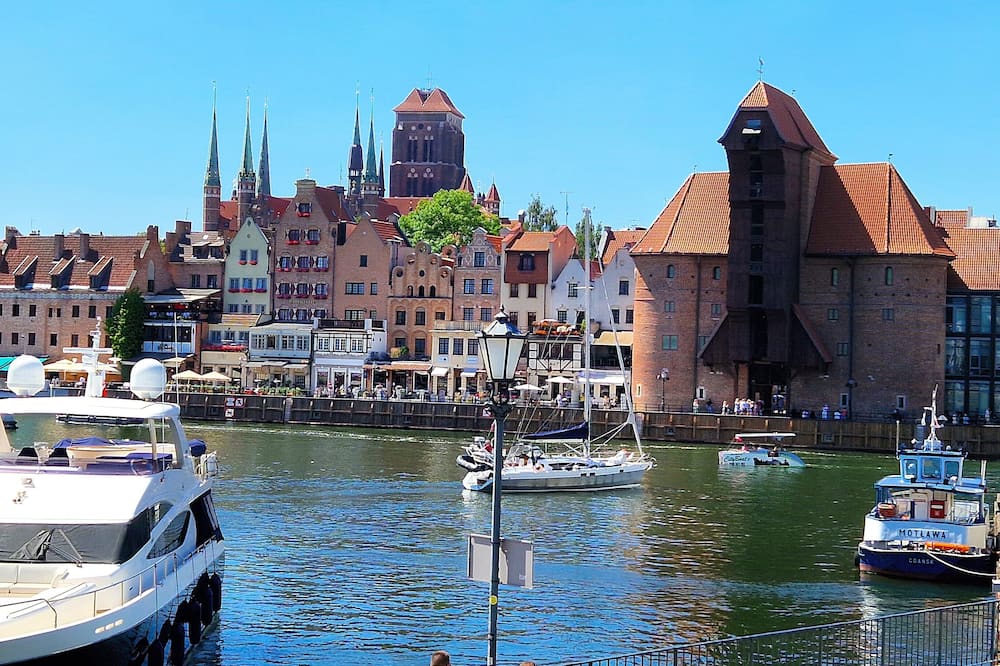 ホテル ポデヴィルス 写真