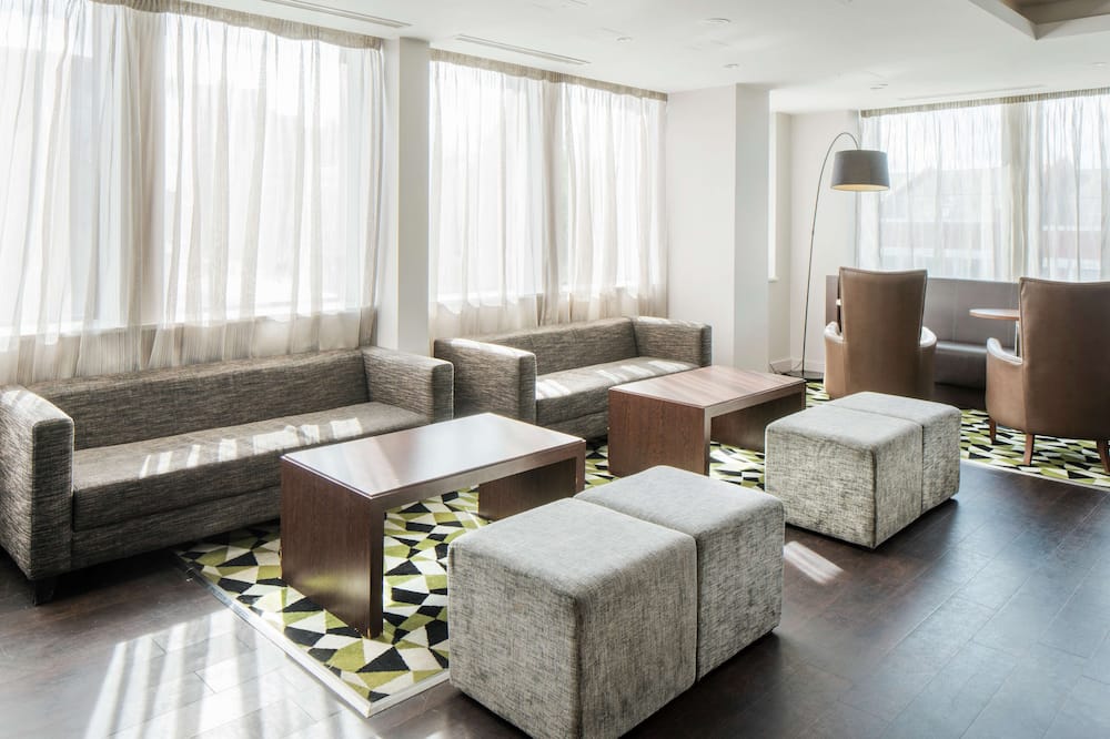 Hampton by Hilton Birmingham Broad Street 写真