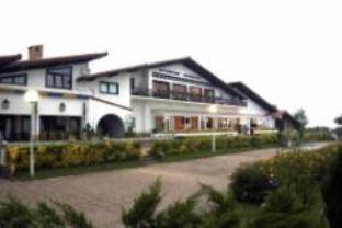 ホテル グダメンディ 写真