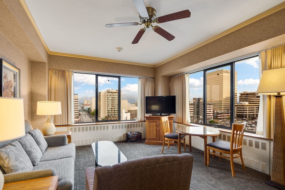 ザ ホテル キャプテン クック 写真