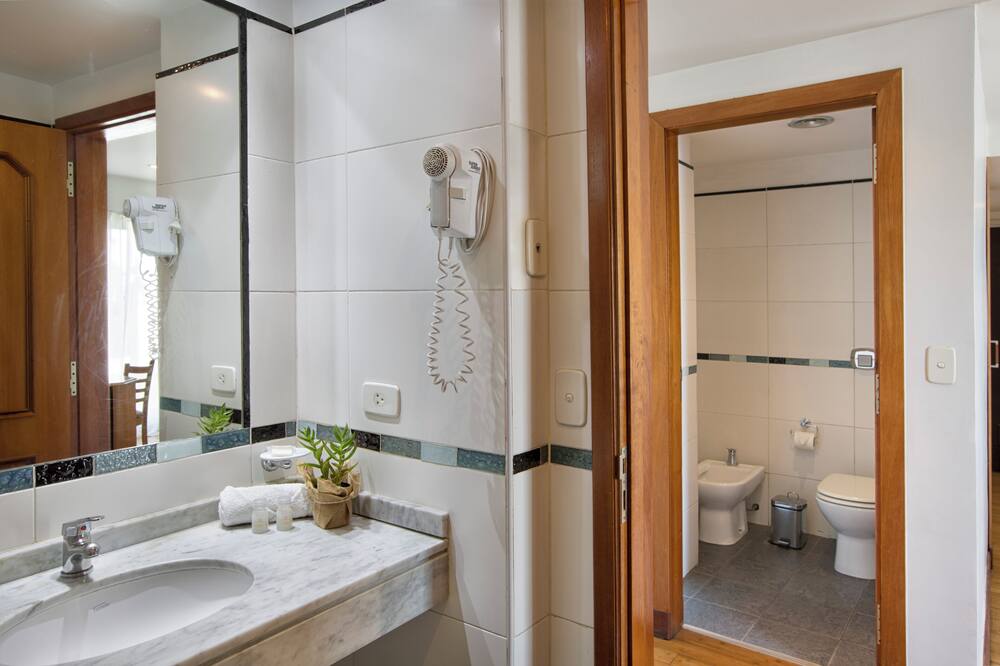 エンバハドール ホテル 写真