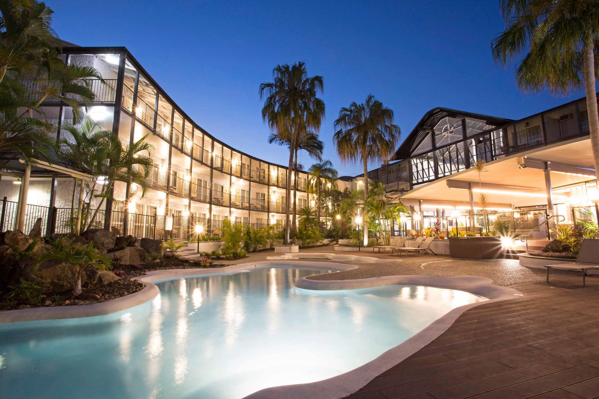 マントラ クラブ クロック エアリー ビーチ 写真