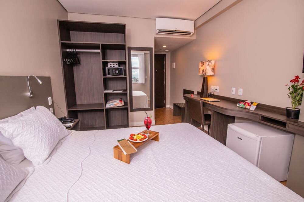 ラマダ バイ ウィンダム マナウス トレ センター 写真