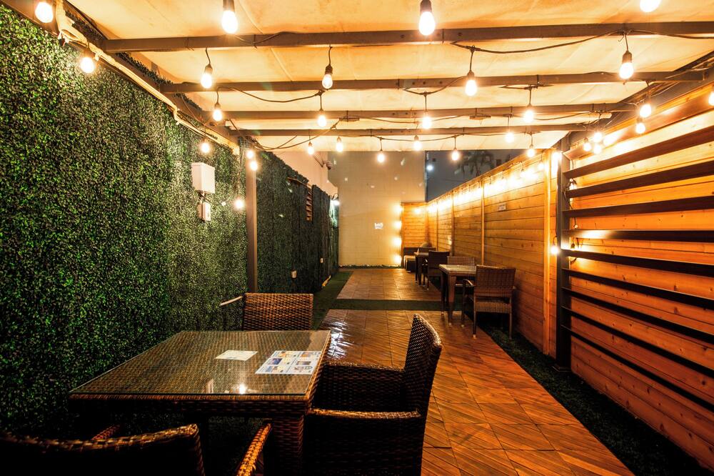 ワイキキ ビーチサイド ホステル 写真