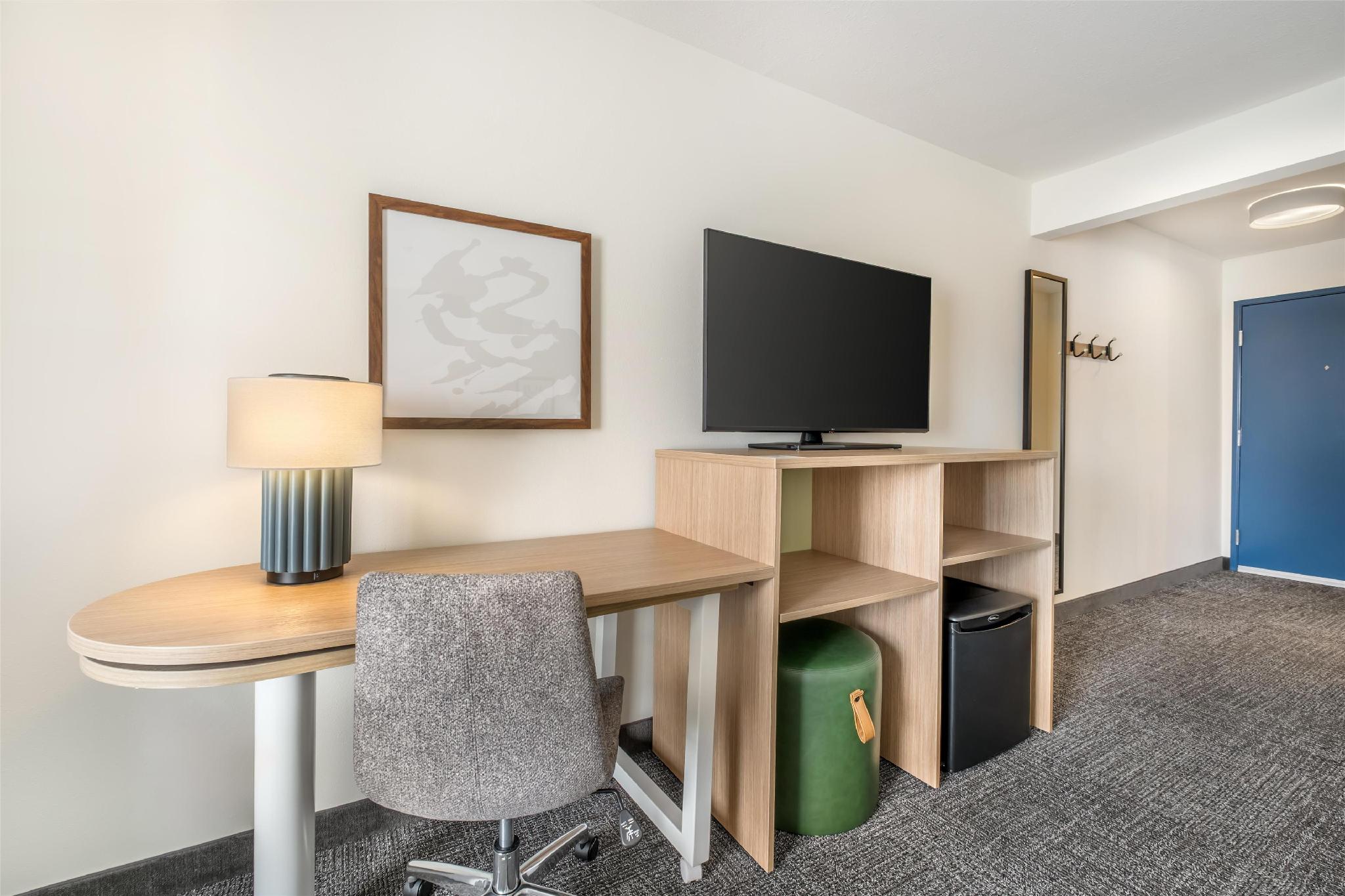 Spark by Hilton Shepherdsville Louisville South 写真