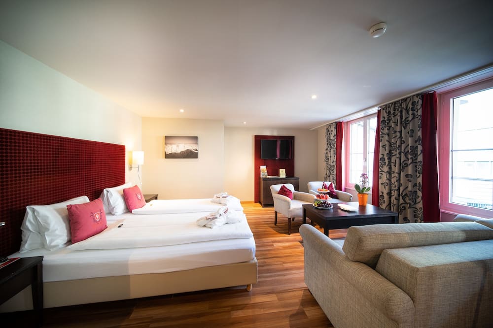 ホテル クレブス インターラーケン 写真