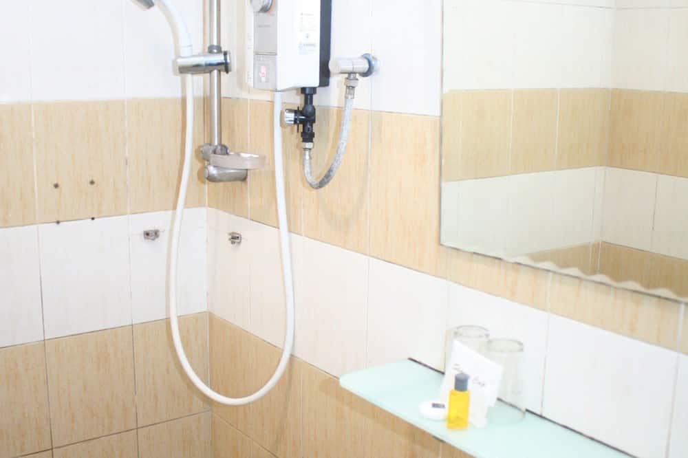 ホテル ティティワンサ 写真