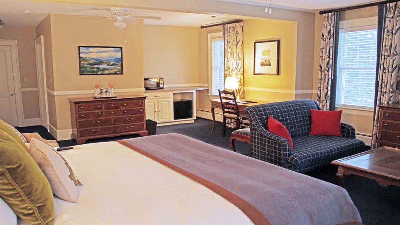 Omni Bretton Arms Inn at Mount Washington Resort 写真