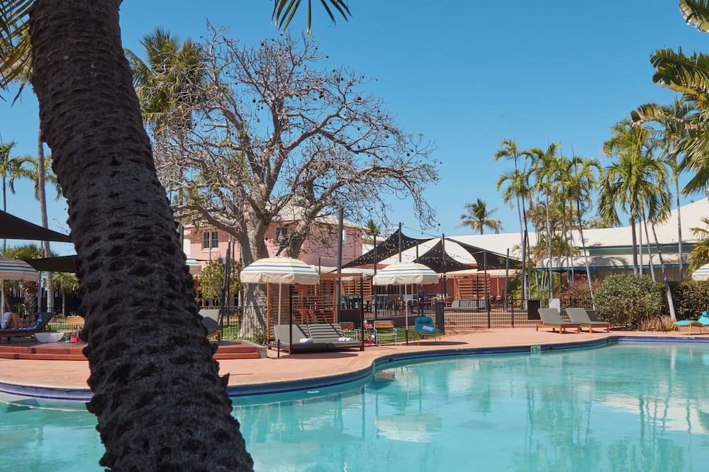 The Continental Hotel 写真