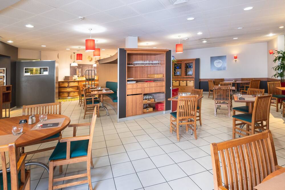 B&B HOTEL Rouen Centre Rive Droite 写真