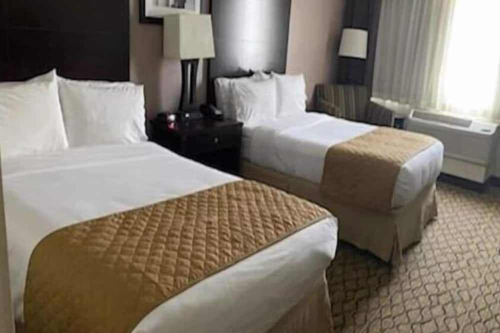 エグゼクティブ イン - フォートリー 写真