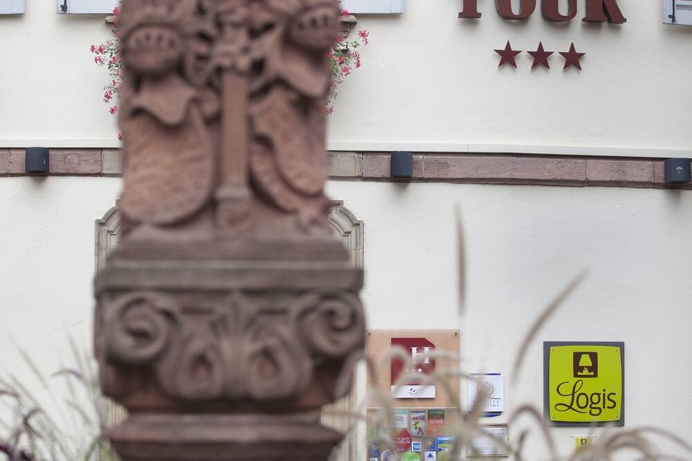 Logis Hôtel de la Tour 写真