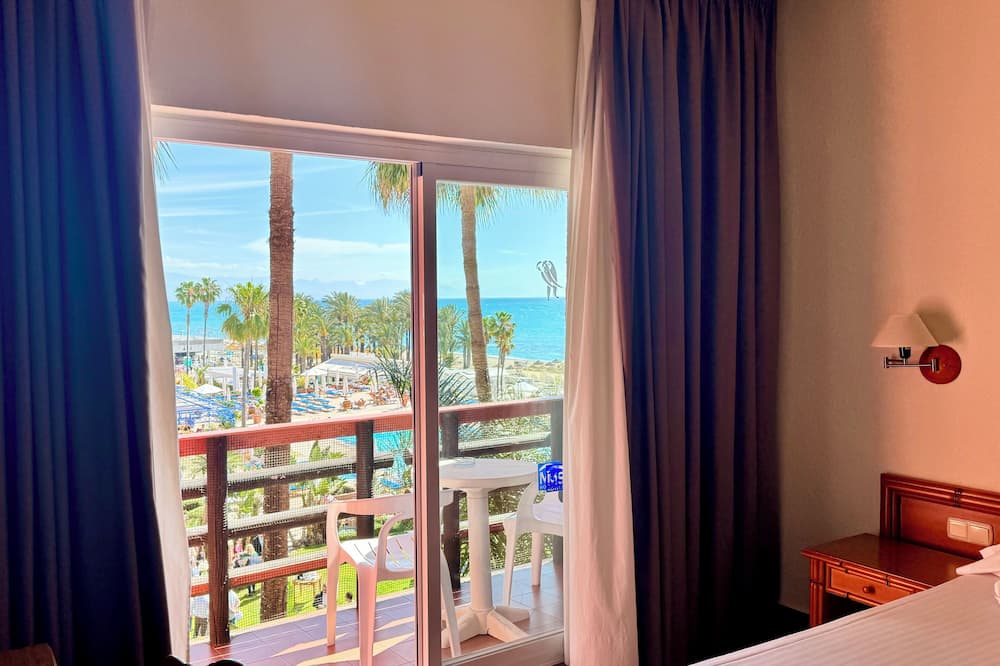 Hotel MS Tropicana 写真