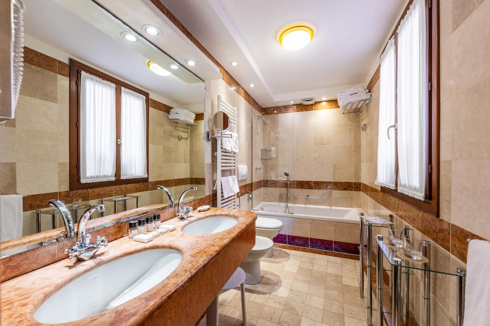 ホテル コロンビーナ 写真